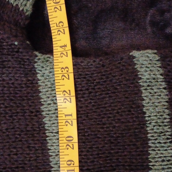 DOLLSKILL WIDOW L/XL CURSE BREAKER KNIT CARDIGAN BLACK WITH GREEN STRIPS SWEATER - Picture 11 of 12